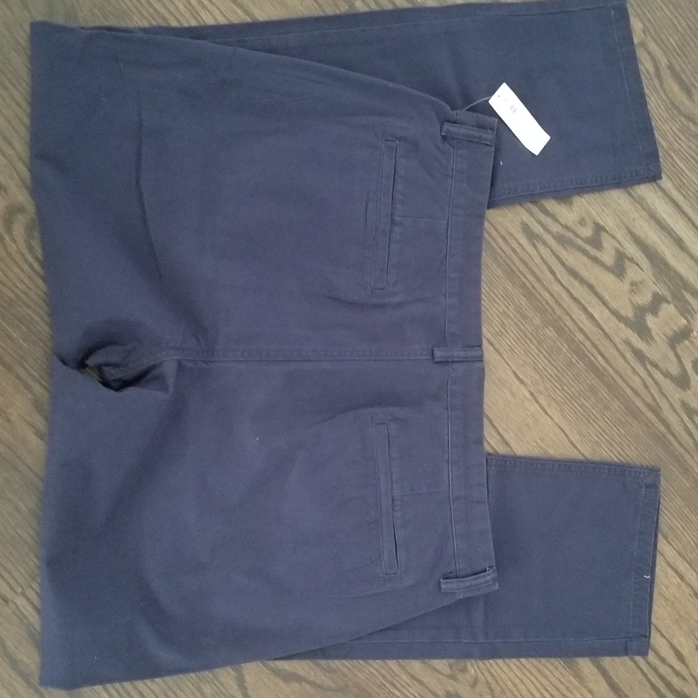 Old Navy Slim Uniform Non-Stretch Chino Pants 